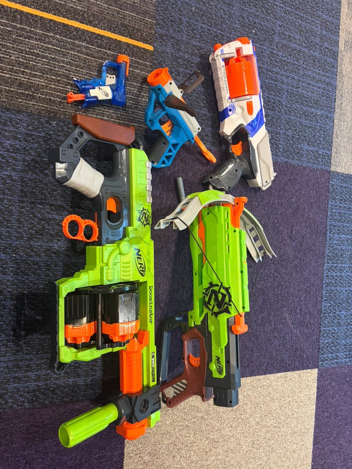 Nerf pakket – meerdere blasters + pijltjes, Ophalen of Verzenden, Gebruikt