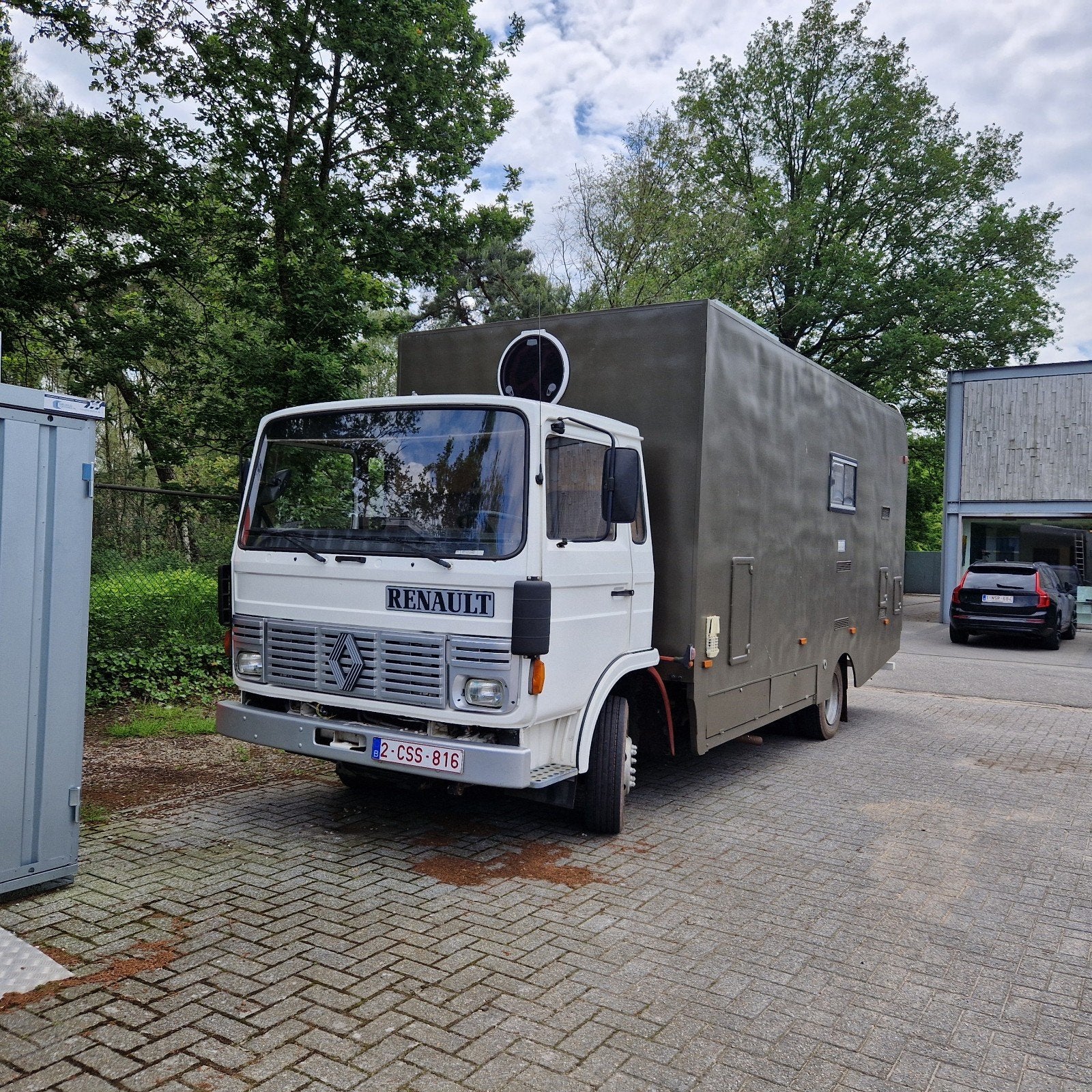 Renault Midliner Camper 1986, Tiny House oldtimer, 72.331 km, Caravans en Kamperen, Particulier, Buscamper of Camperbus, Overige merken