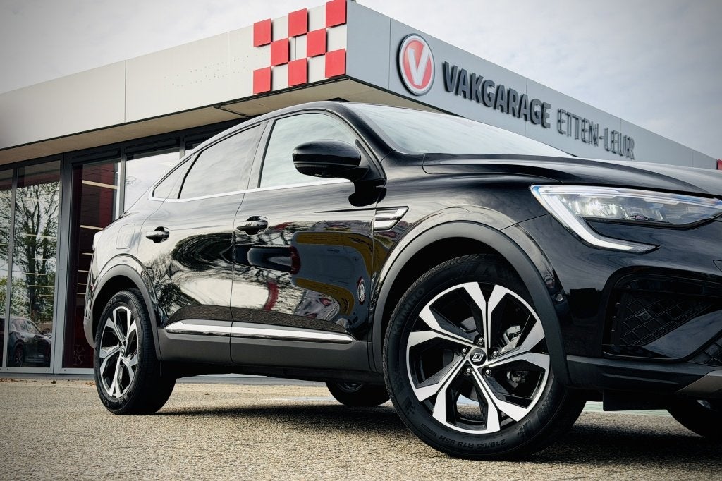 Renault Arkana 1.6 E-Tech full hybrid 145 Techno | TREKHAAK, Gebruikt, Euro 6, 4 cilinders, Leder en Stof