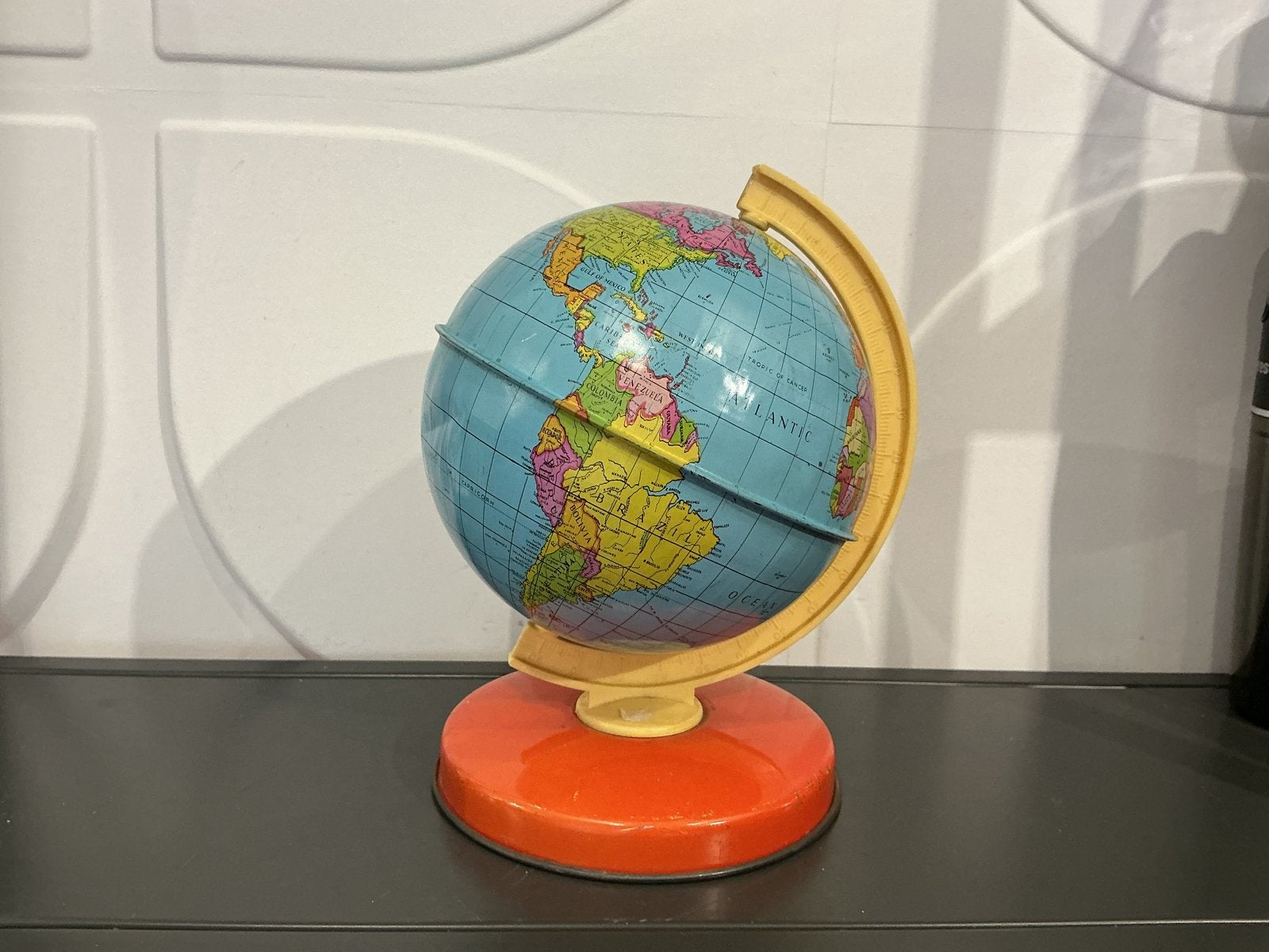 Vintage Wereldbol - Educatief en Decoratief, Gebruikt, Kunststof, Draaibaar, Ophalen of Verzenden