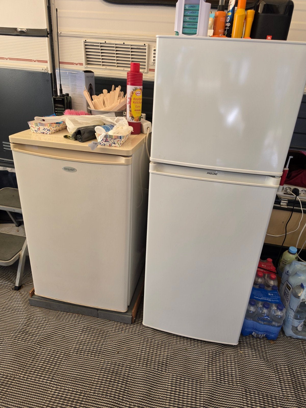 Koelkast en koelkastvriezer samen in 1 koop € 150 euro, Ophalen, Gebruikt, 120 tot 140 cm, 200 liter of meer