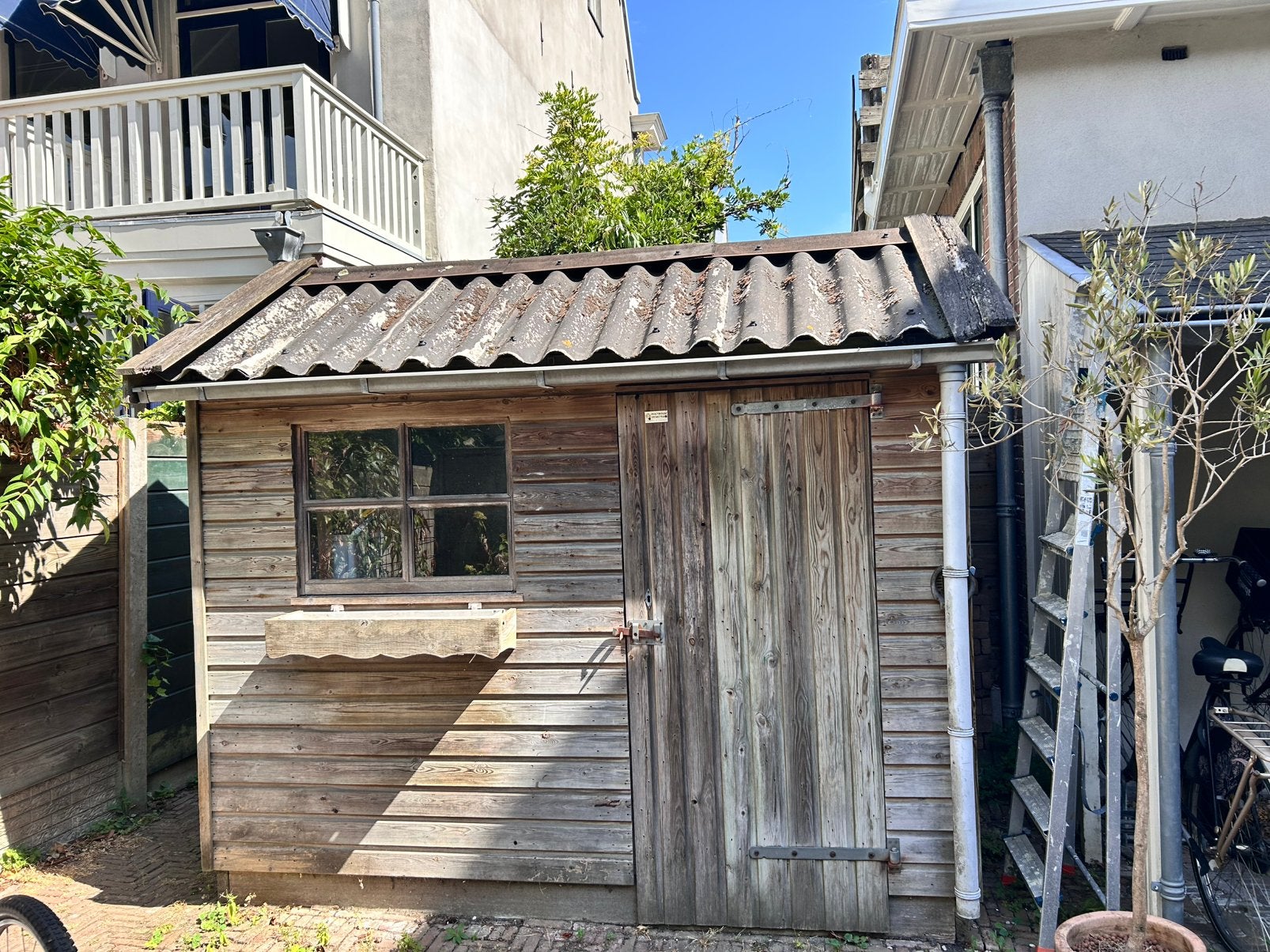 Tuinhuisje in goede staat, Ophalen, Tuinhuis, 250 tot 500 cm, 2 ramen