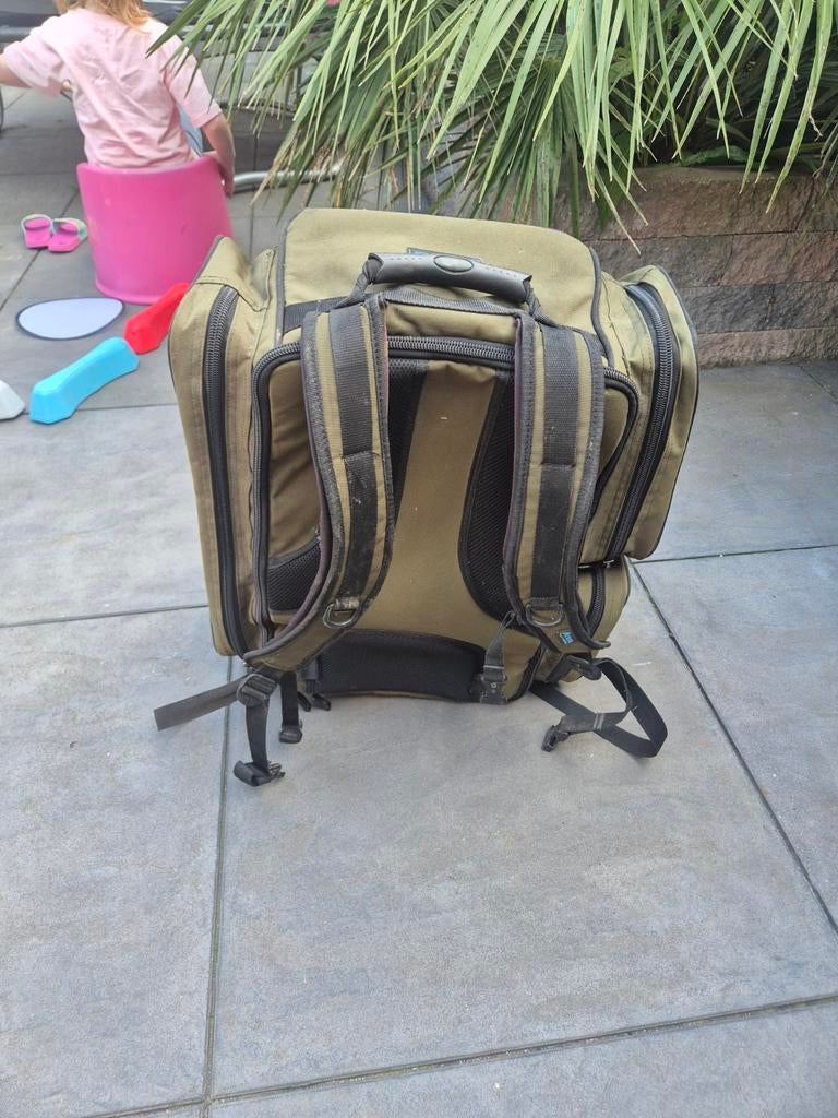 Aqua deluxe Roving Rucksack - Visrugzak, Watersport en Boten, Ophalen, Gebruikt, Koffer of Tas