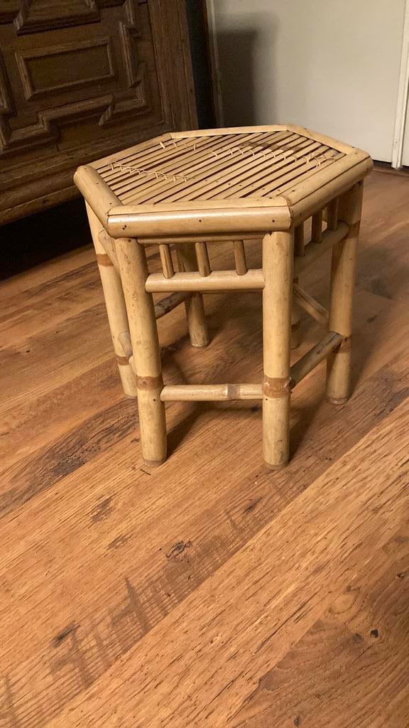 Rotan krukje, Huis en Inrichting, Krukjes, Ophalen, Gebruikt, Hout