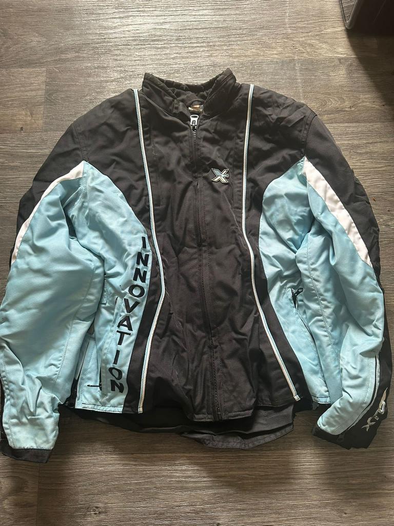 Motorjas dames maat 40 (s/m) met binnenvoering uitneembaar, Ophalen of Verzenden, Tweedehands, Dames, Jas | textiel