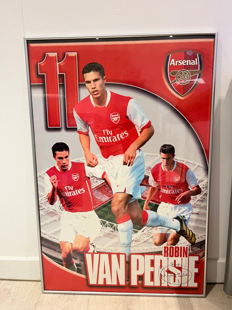 Ingelijste poster Robin van Persie Arsenal gesigneerd, Ophalen of Verzenden, Zo goed als nieuw, Buitenlandse clubs, Poster, Plaatje of Sticker