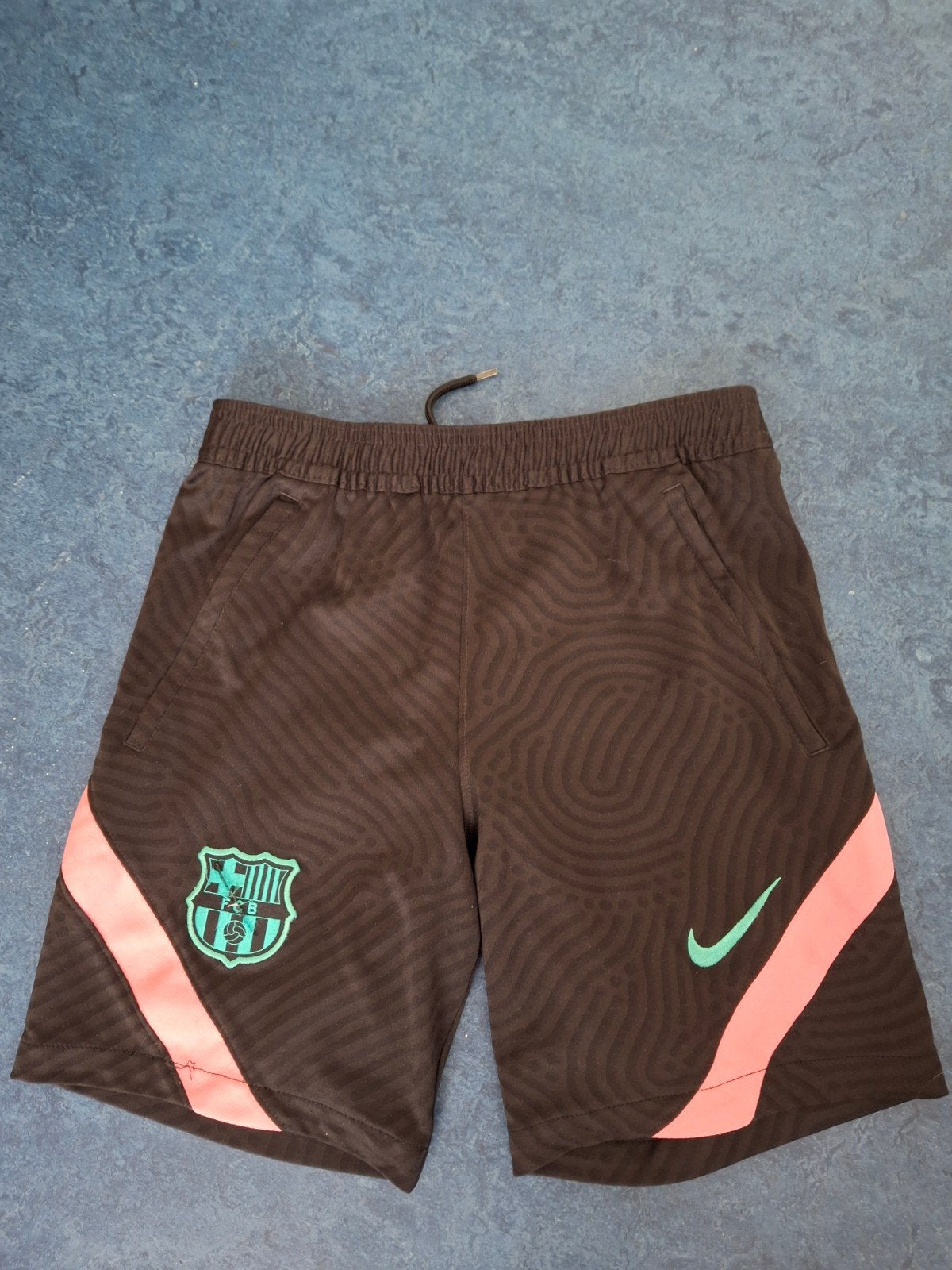 Voetbalbroekje mt 140, Maat XS of kleiner, Ophalen of Verzenden, Shirt