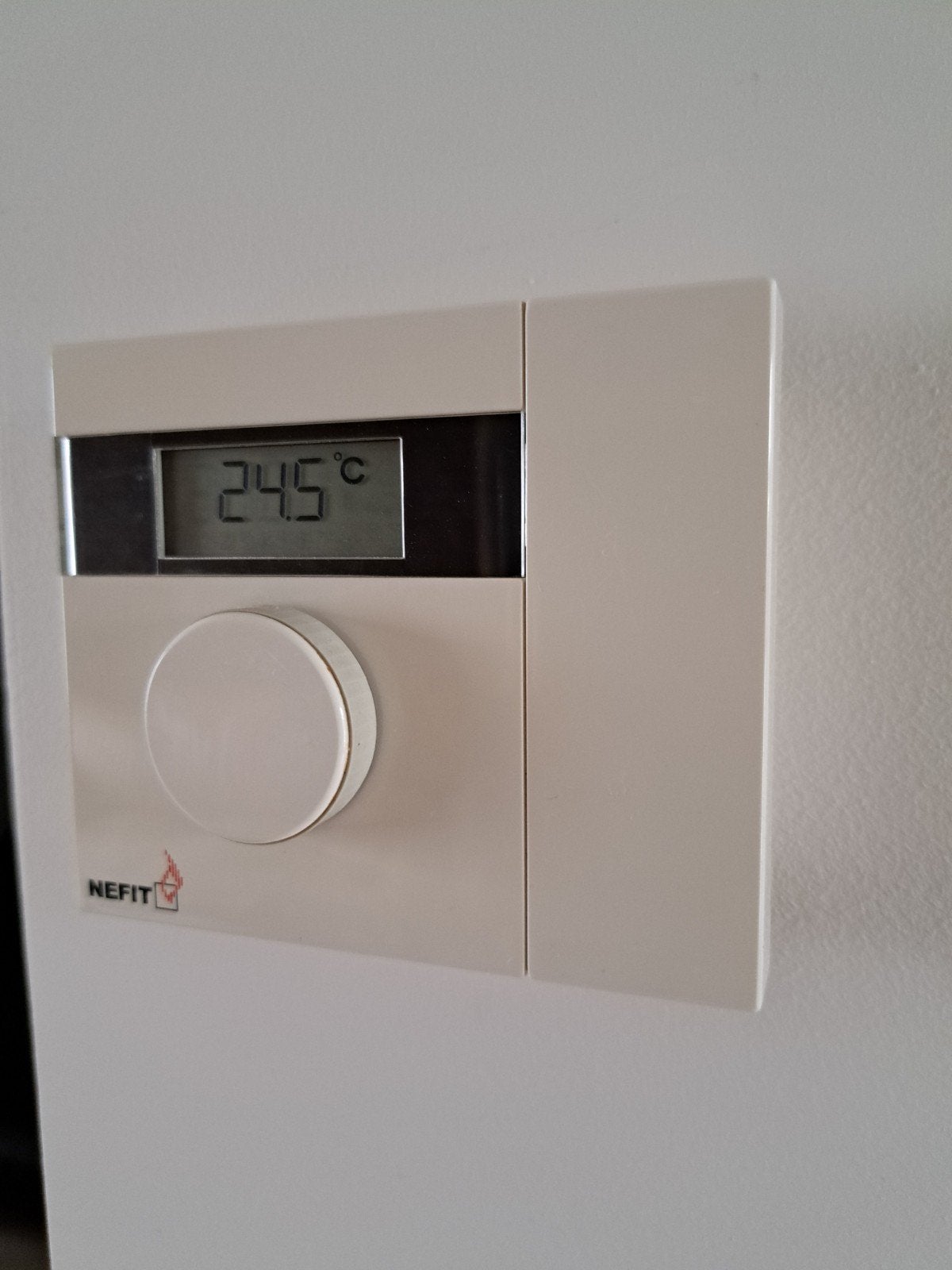 Nefit ModuLine 100 kamerthermostaat met instructies, Doe-het-zelf en Verbouw, Thermostaten, Gebruikt, Ophalen of Verzenden