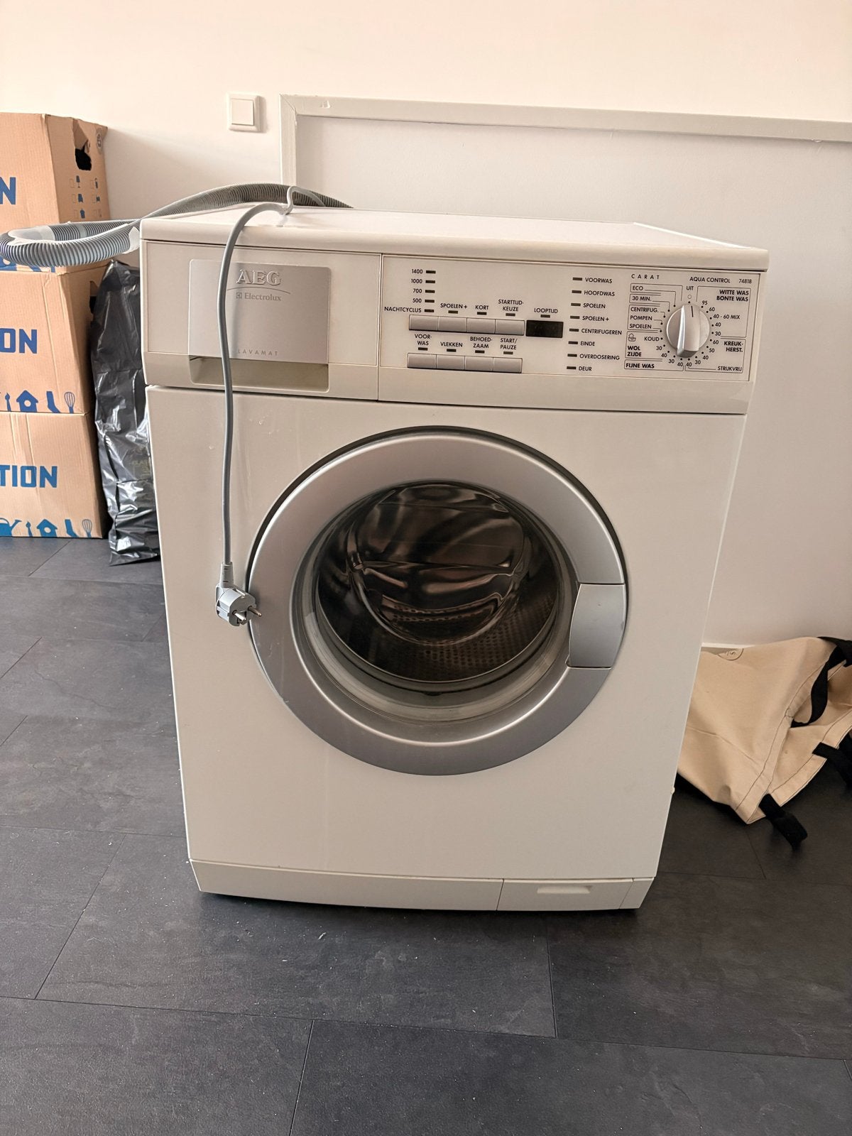 AEG Electrolux Lavamat Wasmachine - Voorlader, Witgoed en Apparatuur, Ophalen, 6 tot 8 kg, Voorlader, 85 tot 90 cm