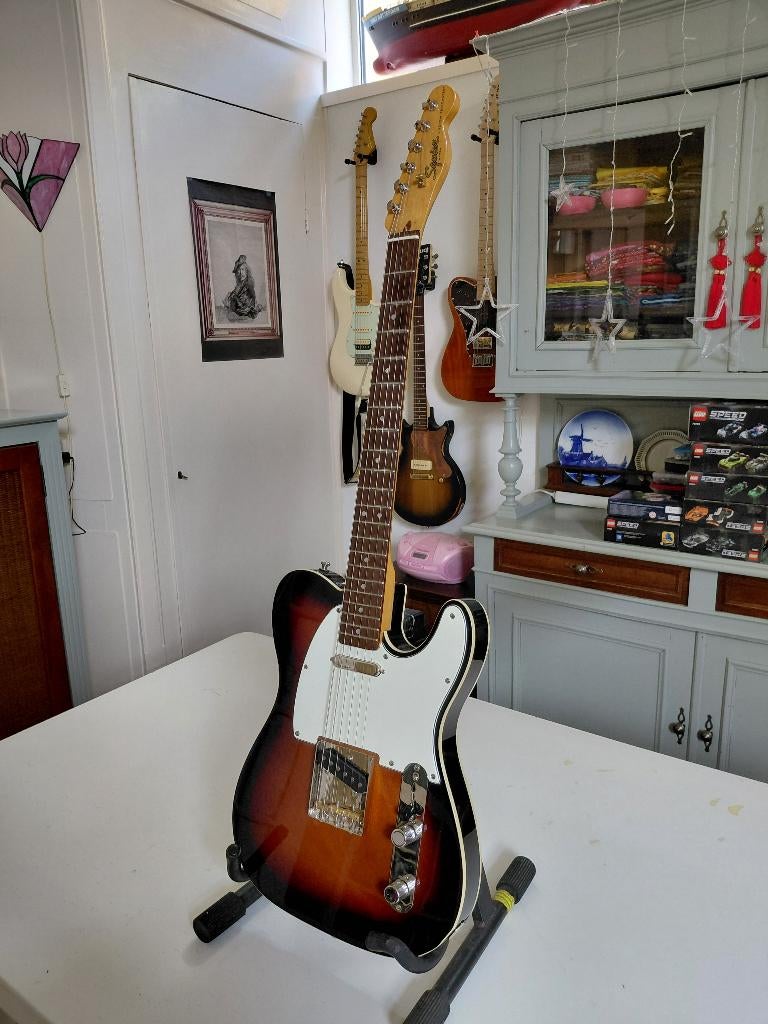SQUIER CLASSIC VIBE TELECASTER CUSTOM, Ophalen of Verzenden, Zo goed als nieuw, Solid body, Overige merken