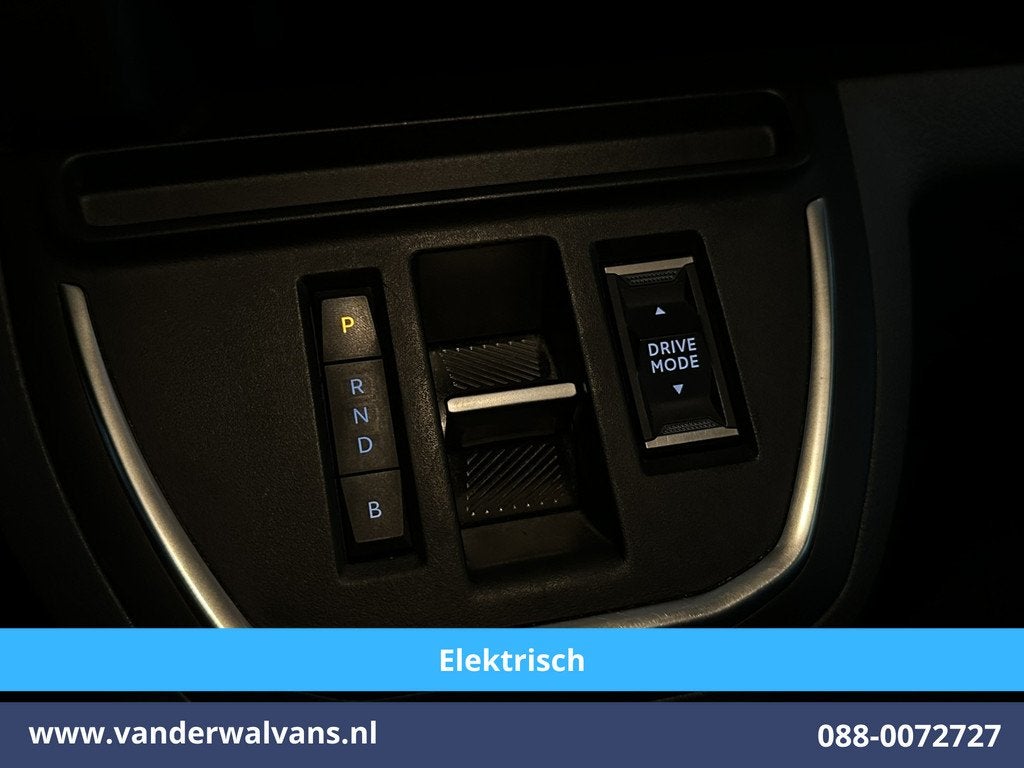Opel Vivaro-e 136pk Automaat L2H1 50 kWh Elektrisch Airco |, 1849 kg, 136 pk, Gebruikt, Zwart