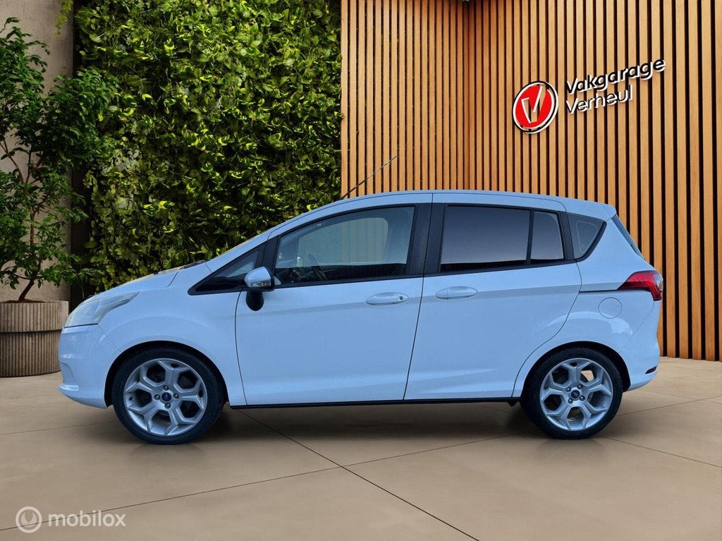 Ford B-Max 1.0 EcoB Titanium|Stoelverwarming|Trekhaak|Boekje, Auto's, Ford, Voorwielaandrijving, Euro 5, 101 pk, Gebruikt