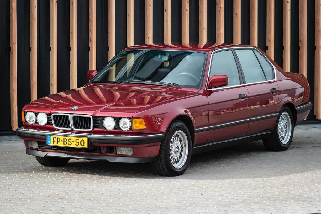 BMW E32 730i V8 APK 01-2028! *UNIEKE STAAT* Calypso-Rot, Auto's, Automaat, Achterwielaandrijving, Stoelverwarming, Leder