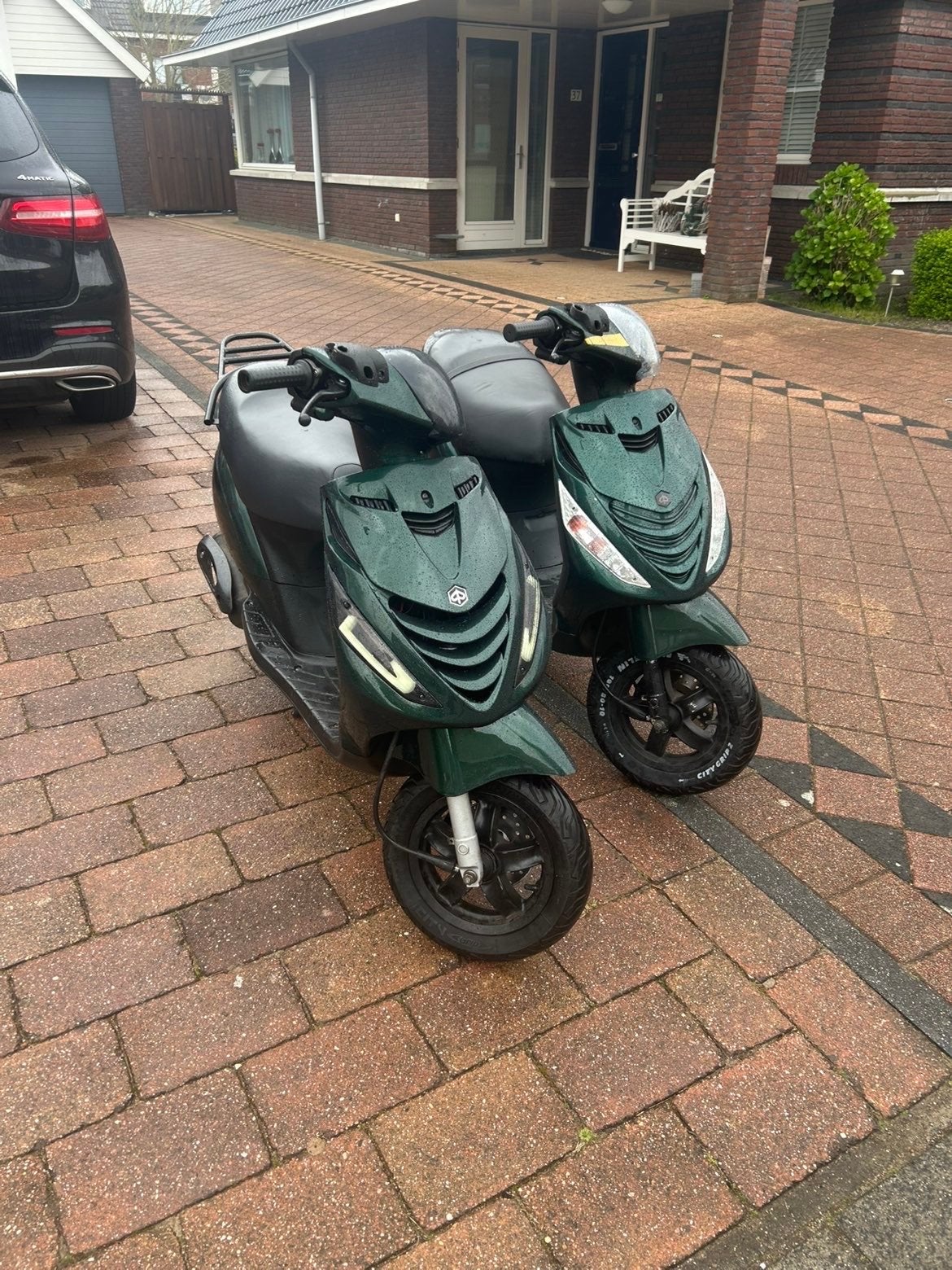 Piaggio Zip 4t Jaguar Green, Fietsen en Brommers, Ophalen, Gebruikt