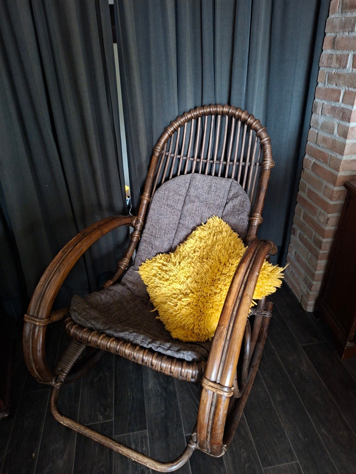 Leuke oude schommelstoel te koop, Antiek en Kunst, Ophalen