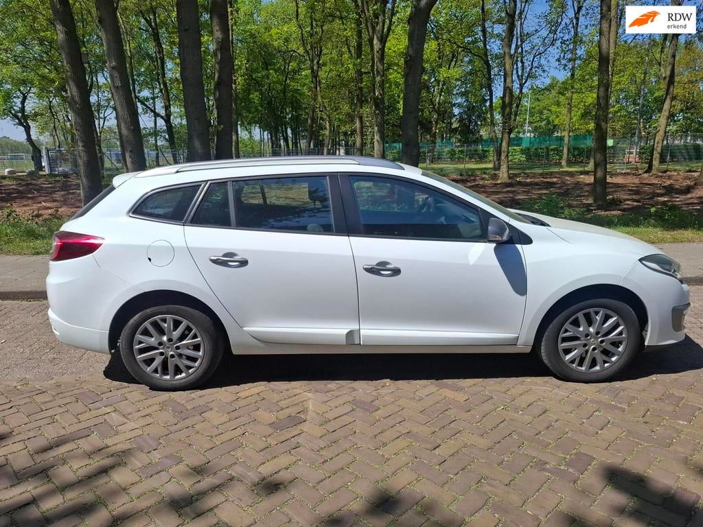 Renault Mégane Estate 1.2 TCe GT-Line km 129440, Auto's, Renault, Bedrijf, Te koop, Mégane, ABS, Airbags, Airconditioning, Centrale vergrendeling