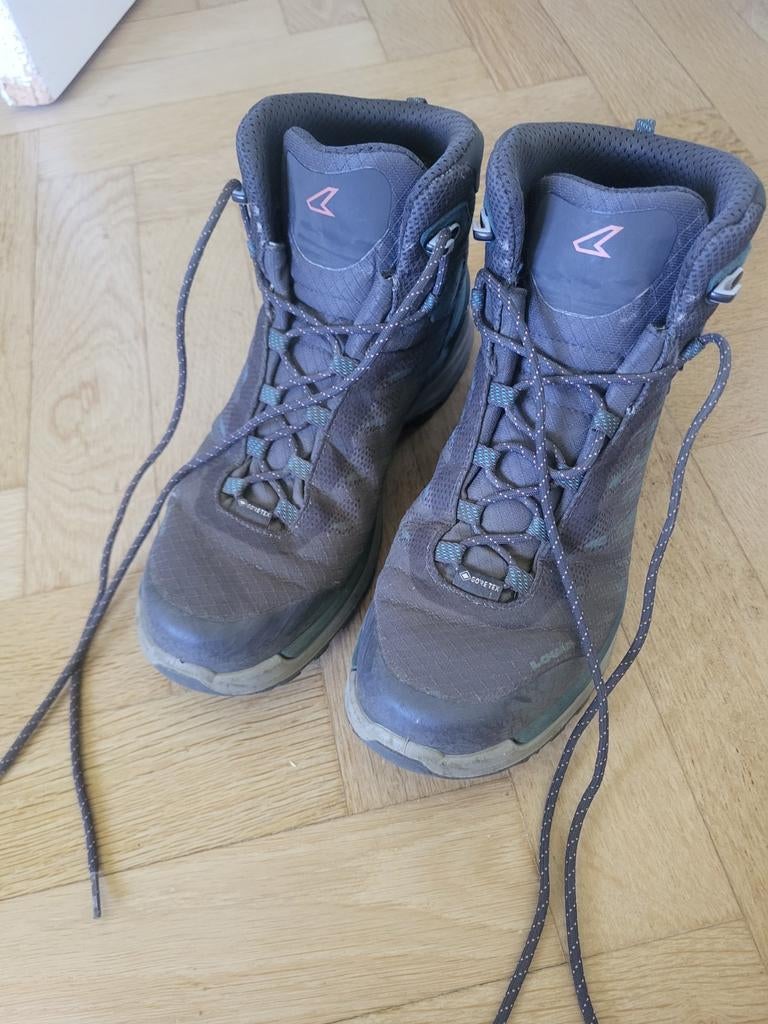 Lowa Ferrox GTX Mid WS dames wandelschoenen A-categorie, Lowa, Grijs, Gedragen, Wandelschoenen