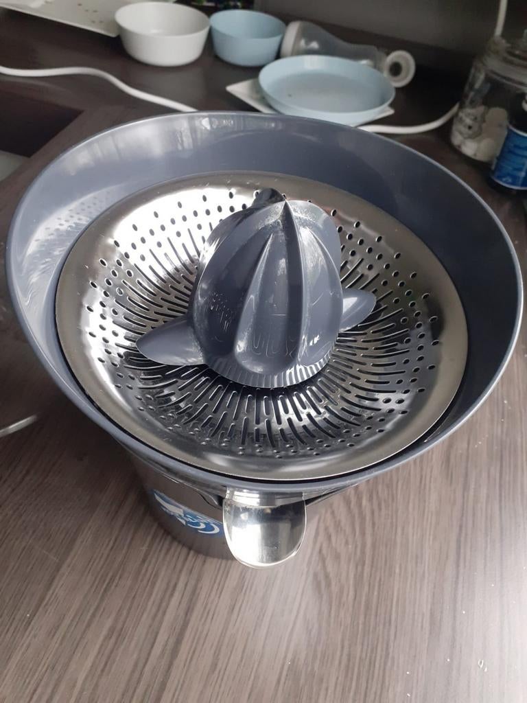 Juicer te koop, Ophalen, Zo goed als nieuw, Elektrisch