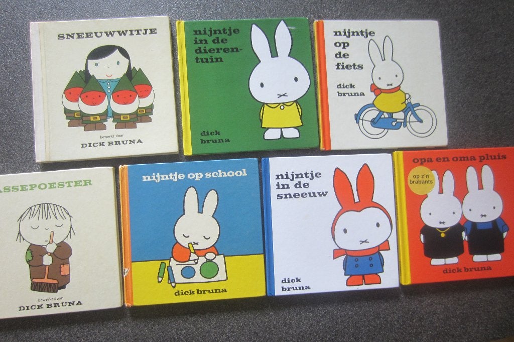 dick bruna - nijntje 6x  - assepoester - sneeuwwitje, Ophalen of Verzenden, Zo goed als nieuw, Dick Bruna, 3 tot 4 jaar