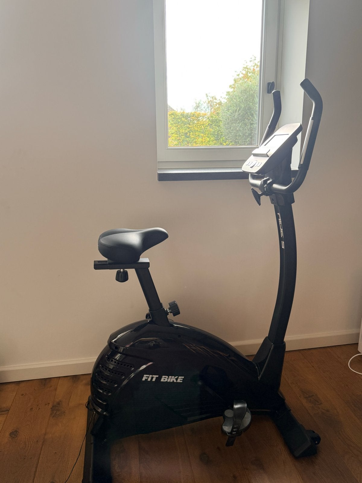 Fit Bike Ride 5 Hometrainer - Zo goed als nieuw, Ophalen, Zo goed als nieuw, Metaal, Benen