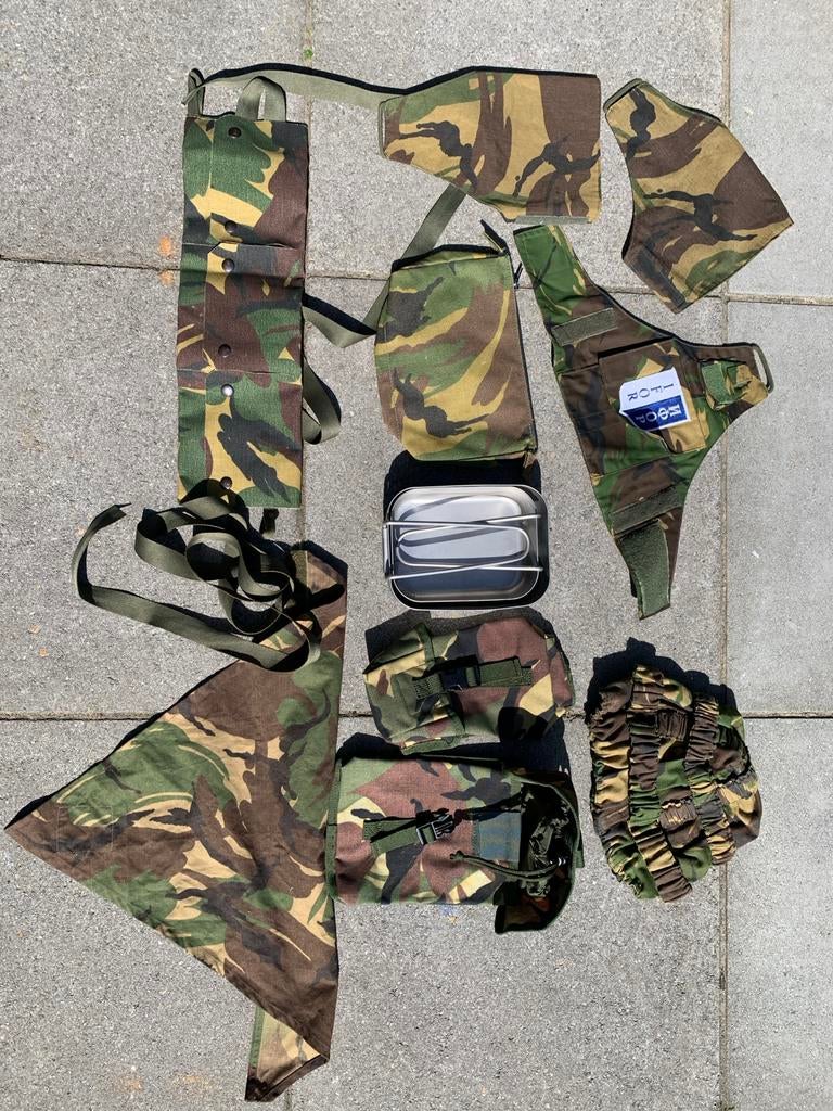 Militair camouflage uitrusting KL, Verzamelen, Militaria | Algemeen, Ophalen of Verzenden, Landmacht, Overige gebieden, Kleding of Schoenen