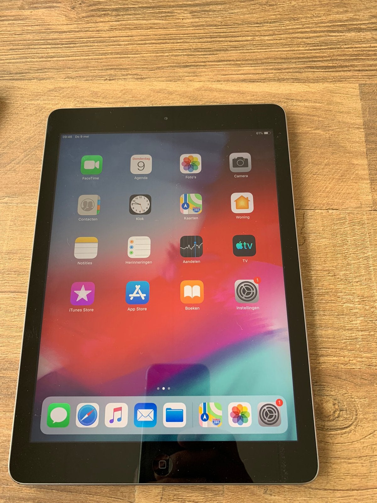 Ipad air, Ophalen of Verzenden, Zo goed als nieuw, 10 inch, Apple iPad Air