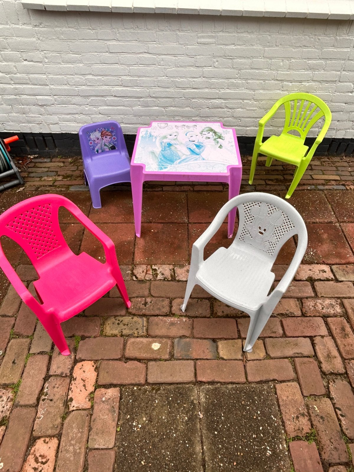 Speel buiten tafel set, Ophalen, Zo goed als nieuw, Tafel(s) en Stoel(en)