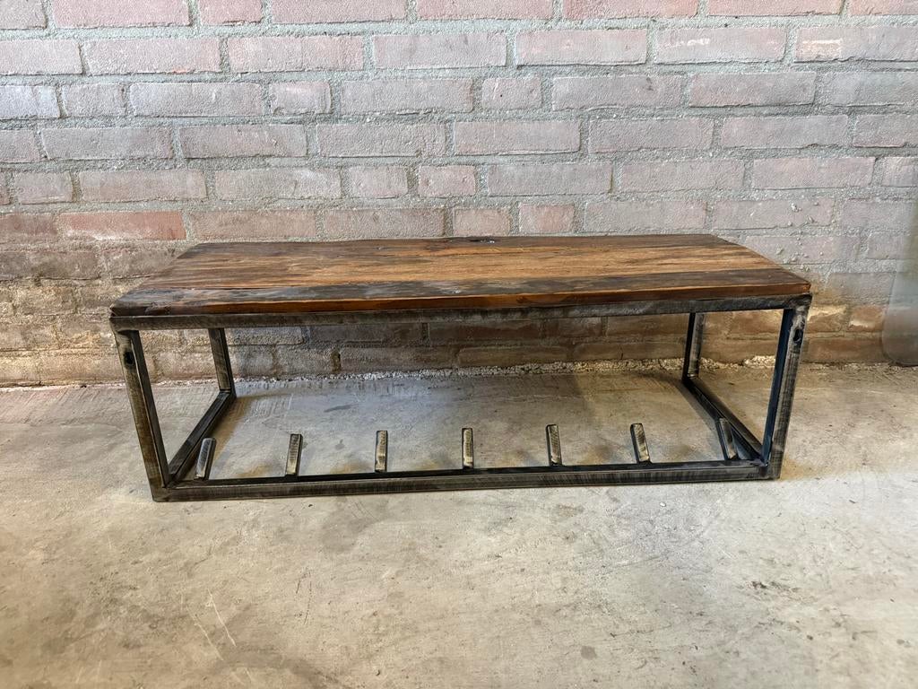 Industriële Wandkapstok met Roede en 7 Haken - 80x30x27 cm, Huis en Inrichting, Woonaccessoires | Kapstokken, Zo goed als nieuw