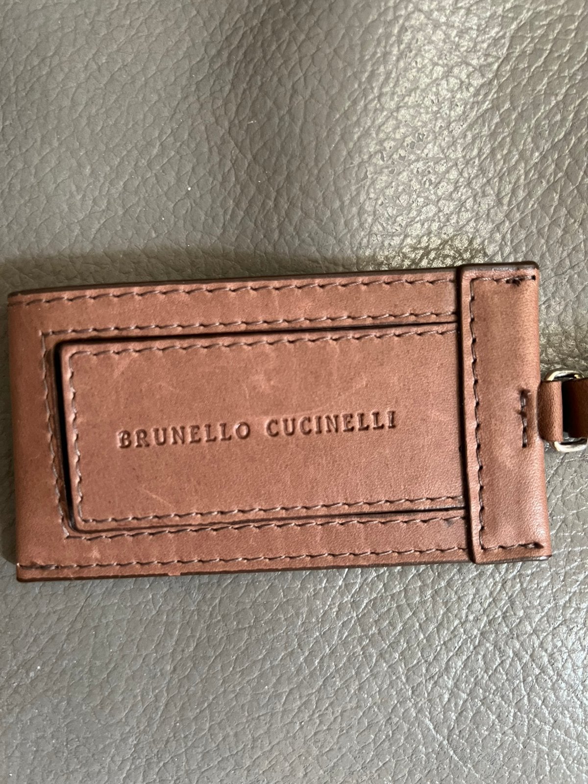 Brunello Cucinelli bagagelabel, Nieuw, Ophalen of Verzenden, Minder dan 35 cm, Minder dan 50 cm