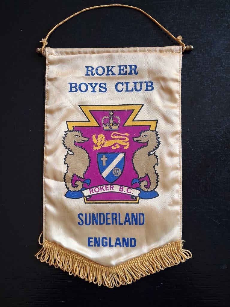 Engeland. Oud vaantje Roker Boys Club Sunderland., Ophalen of Verzenden, Gebruikt, Buitenlandse clubs, Vaantje of Sjaal