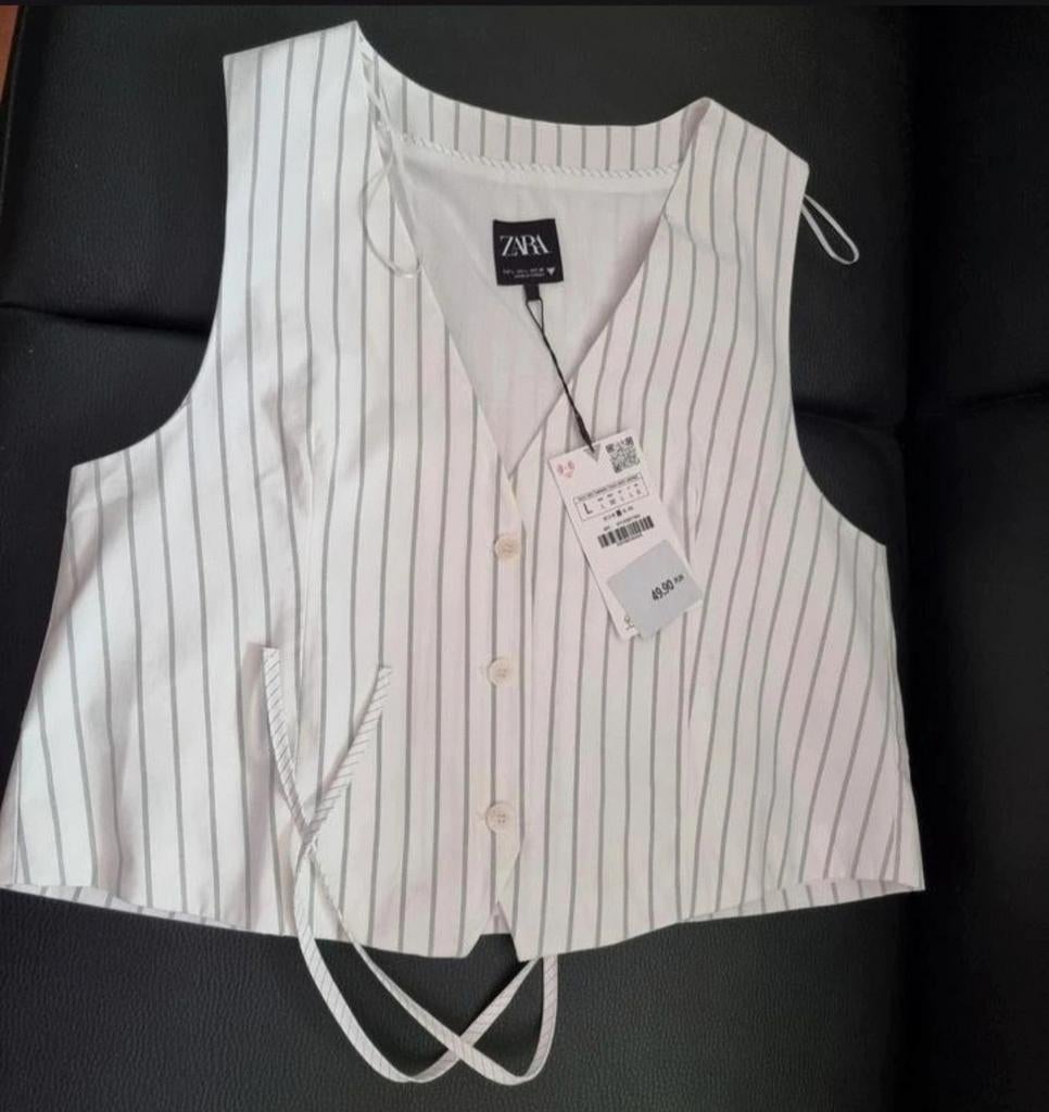 Nieuwe Zara dames waistcoat - Maat L, Kleding | Dames, Bodywarmers, Maat 42/44 (L), Nieuw, Ophalen of Verzenden, Wit