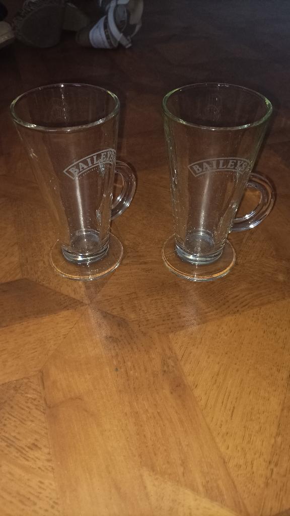 2 Baileys koffie glazen 14.5 hoog, Ophalen of Verzenden, Zo goed als nieuw, Overige typen