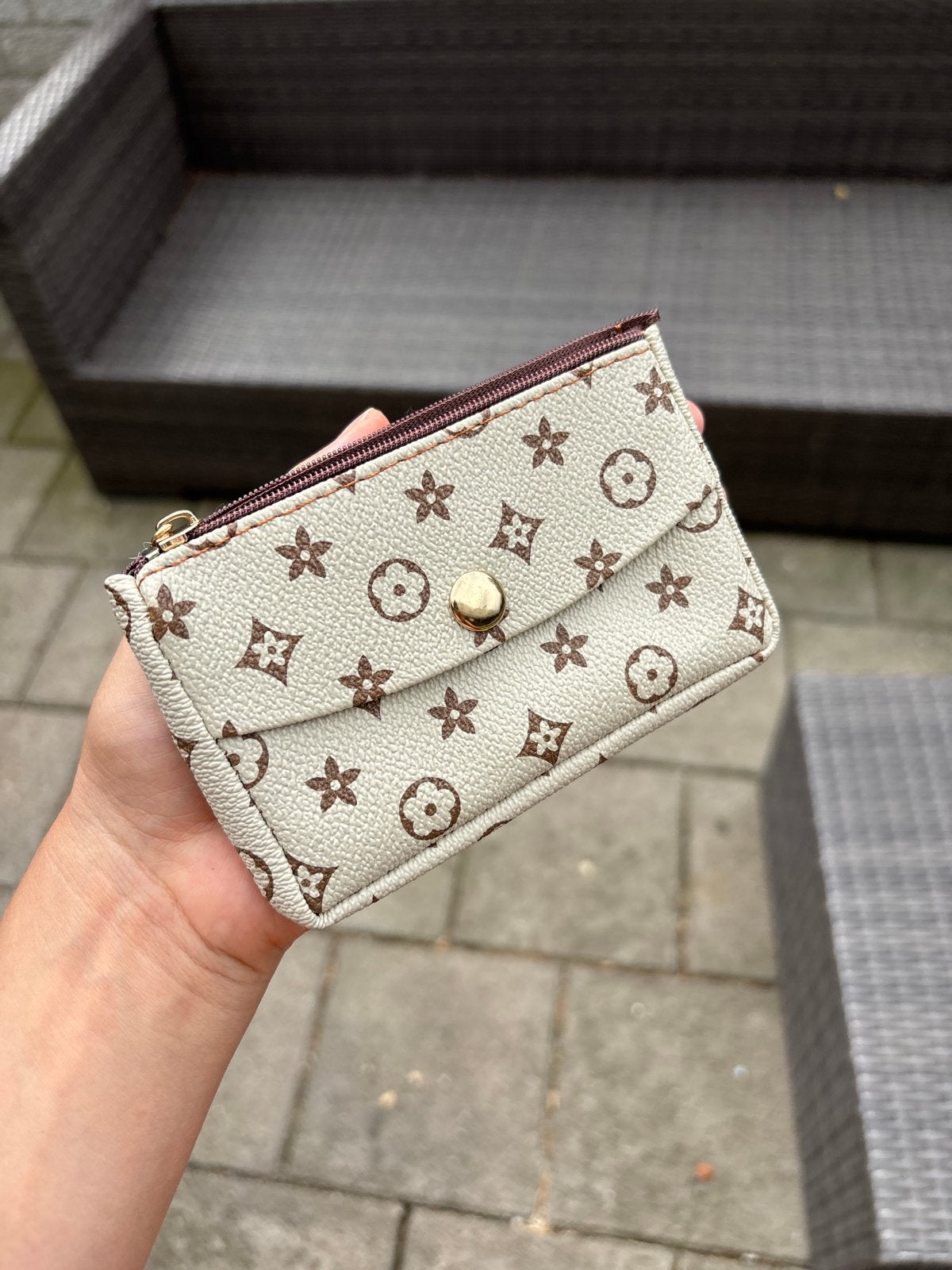 Leuke portemonnee met bloemenprint, Overige merken, Gebruikt, Beige, Ophalen of Verzenden