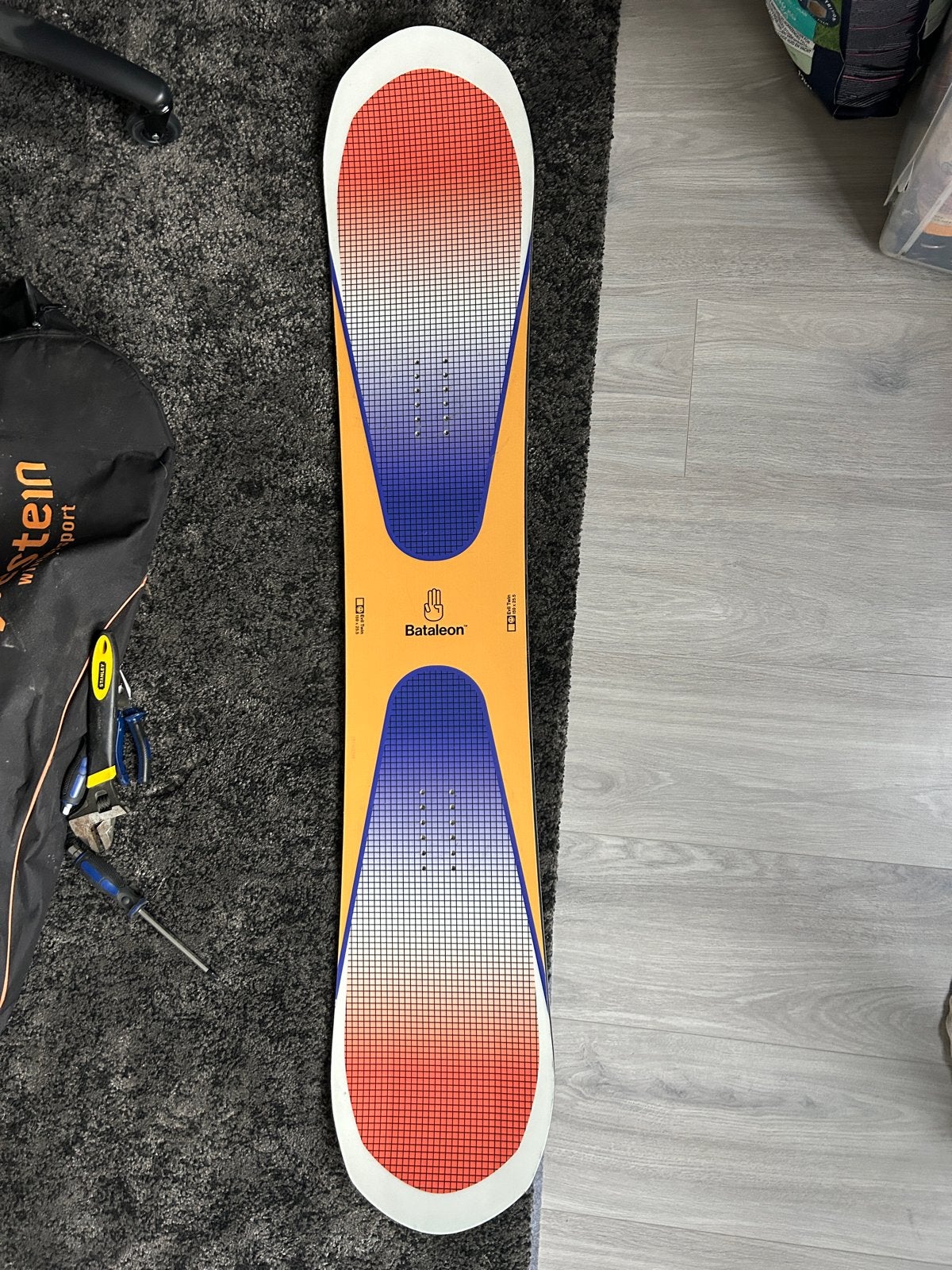 Bataleon Evil Twin Snowboard 159, Ophalen, Zo goed als nieuw, Board
