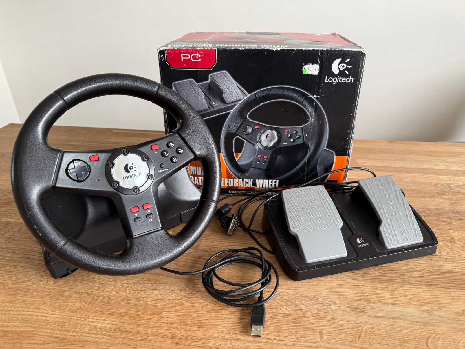 Logitech Formula Vibration Feedback Wheel voor PC, Racestuur, Gebruikt, Ophalen of Verzenden, PC