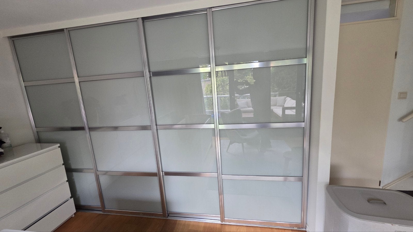 Schuifdeursysteem met 4 panelen - dressing of roomdivider, Ophalen