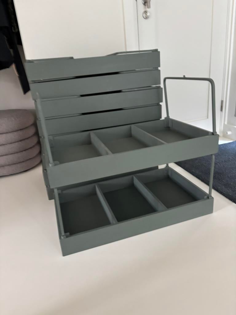 5 euro per stuk grote Wood Woood stapelbak Jort vakkenkast, Ophalen, Zo goed als nieuw