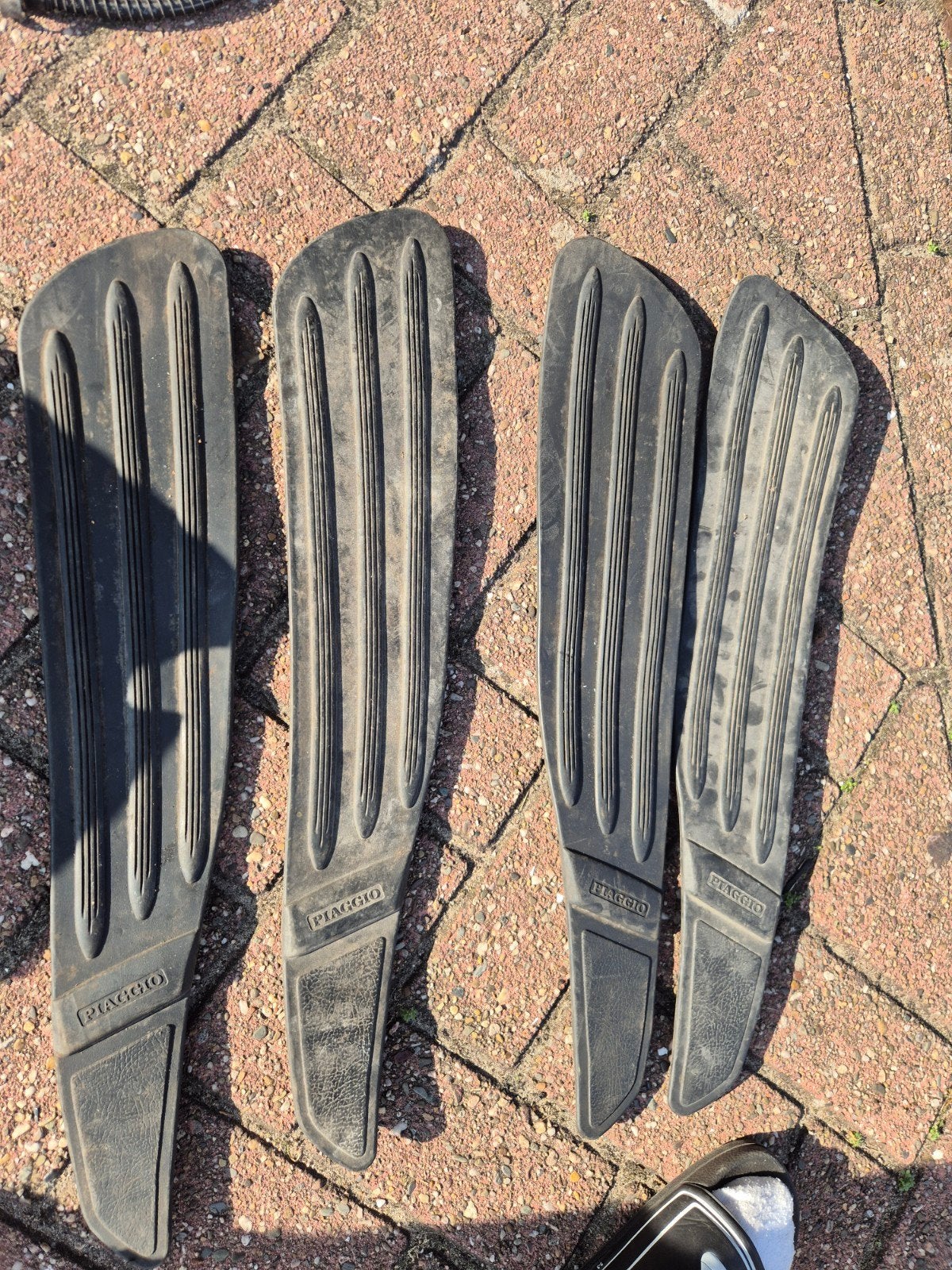 vespa et2 et4 vloermatjes/treeplank matjes, Ophalen of Verzenden, Zo goed als nieuw, Kap, Vespa