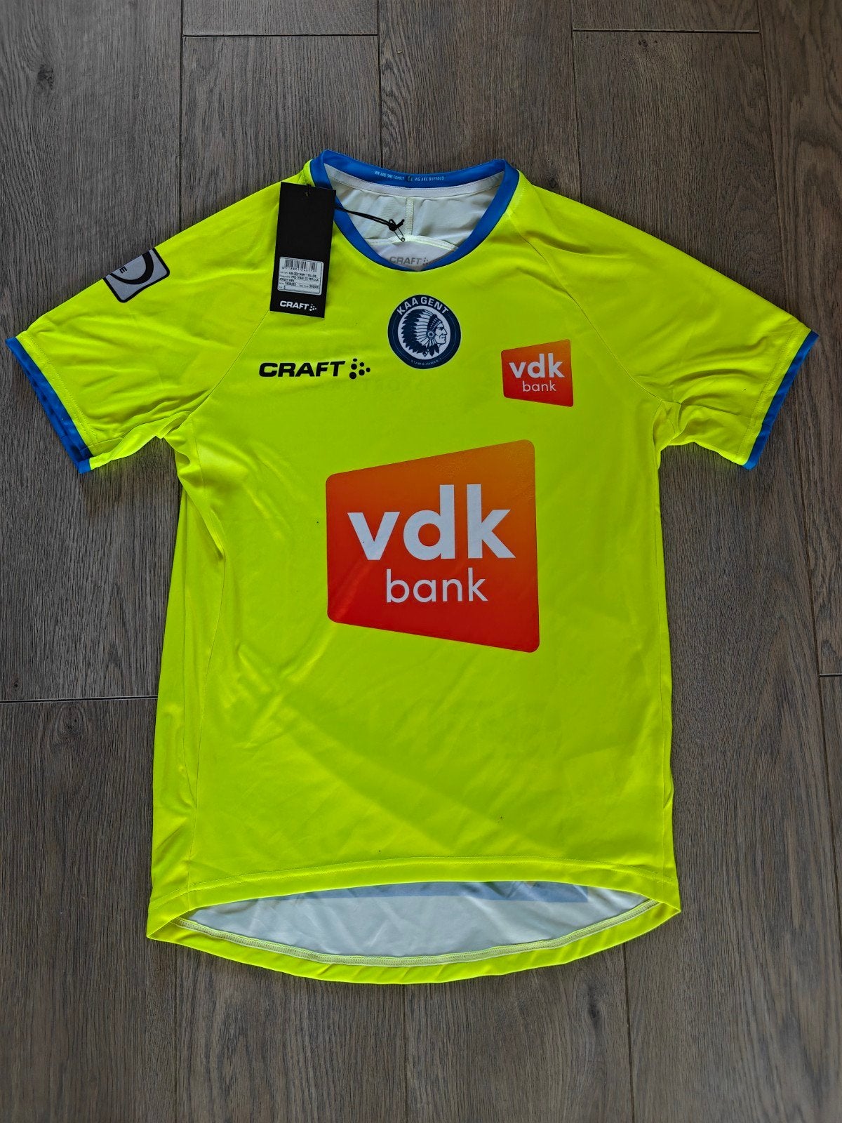 Zeer gaaf KAA Gent Uitshirt 2018/19 met kaartje, Ophalen of Verzenden, Zo goed als nieuw, Buitenlandse clubs, Shirt