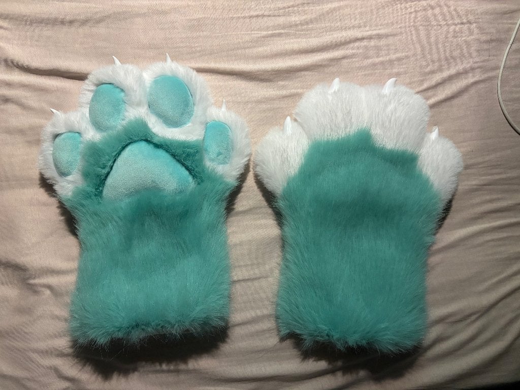 Fursuit handpaws, Ophalen of Verzenden, Nieuw, Overige typen