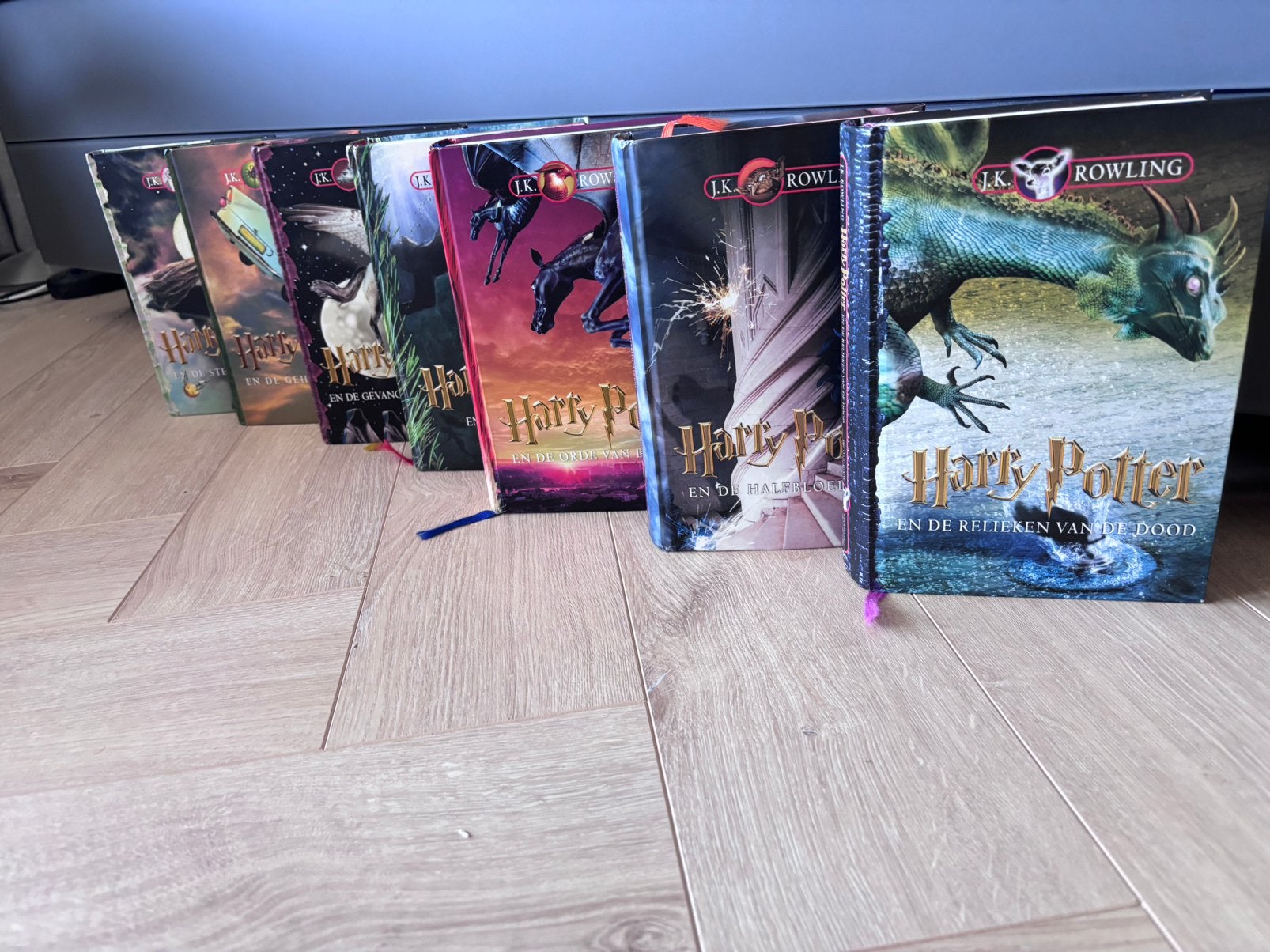 HARRY POTTER HARDCOVER BOEKEN COMPLETE SET, Ophalen of Verzenden, Zo goed als nieuw, Boek of Poster