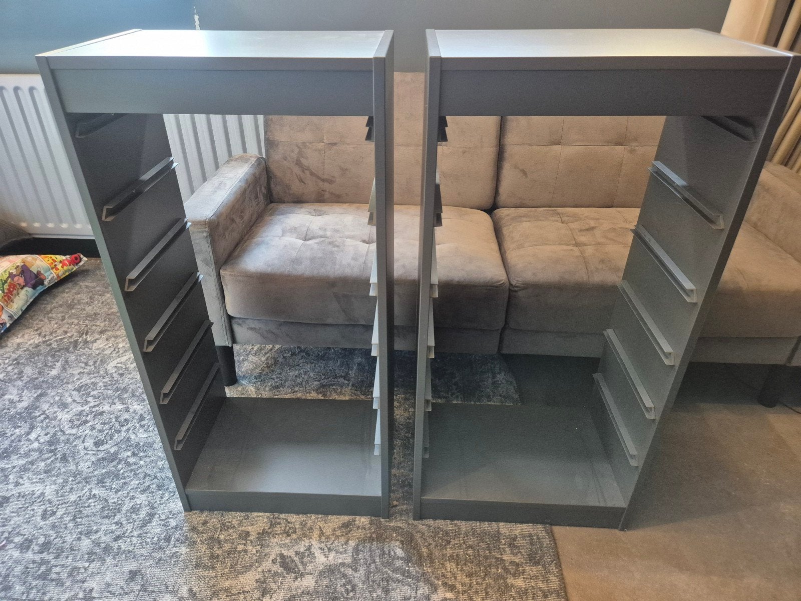 2x IKEA Trofast Kast Donkergrijs met Roedes, Ophalen, Gebruikt