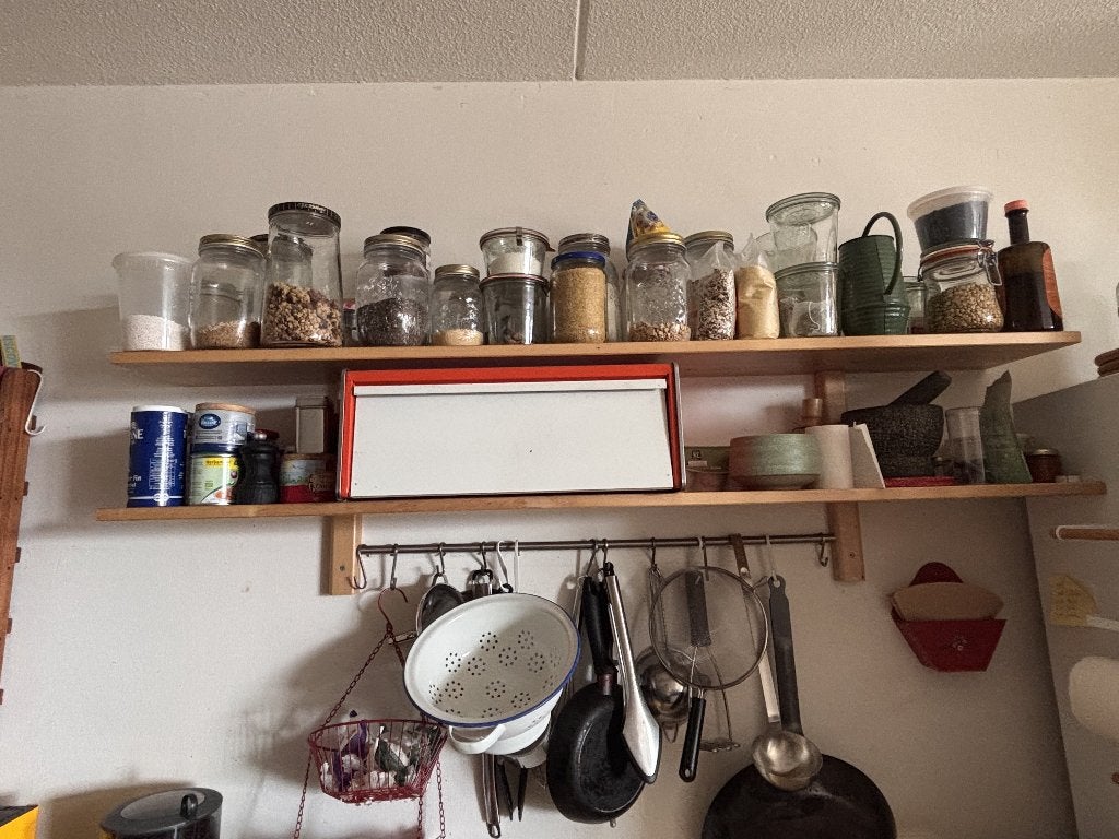 IKEA keukenplanken met ophangrek voor keukengerei (35 euro), Ophalen, Gebruikt