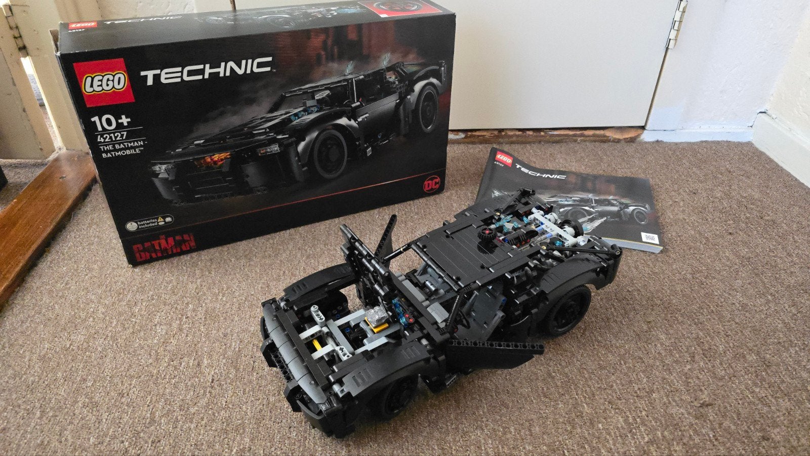 LEGO Technic 42127 The Batman Batmobile, Ophalen, Zo goed als nieuw