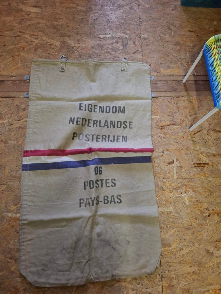 Oude PTT Postzak, Ophalen, Gebruikt