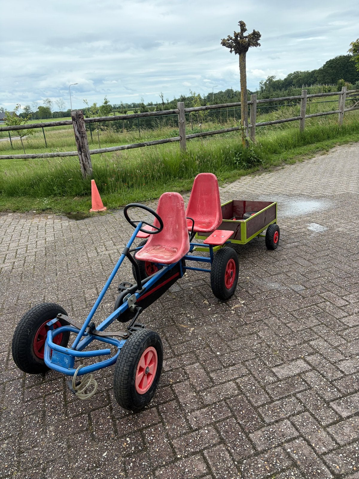 Duo skelter met aanhanger van een omaatje geweest, Ophalen of Verzenden, Gebruikt, Overige merken