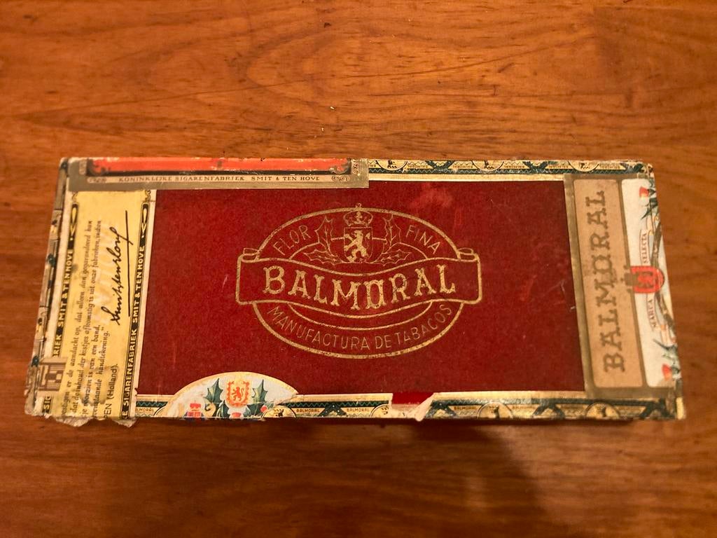Balmoral sigaren doos jaren 60, Ophalen of Verzenden, Tabaksdoos of Verpakking