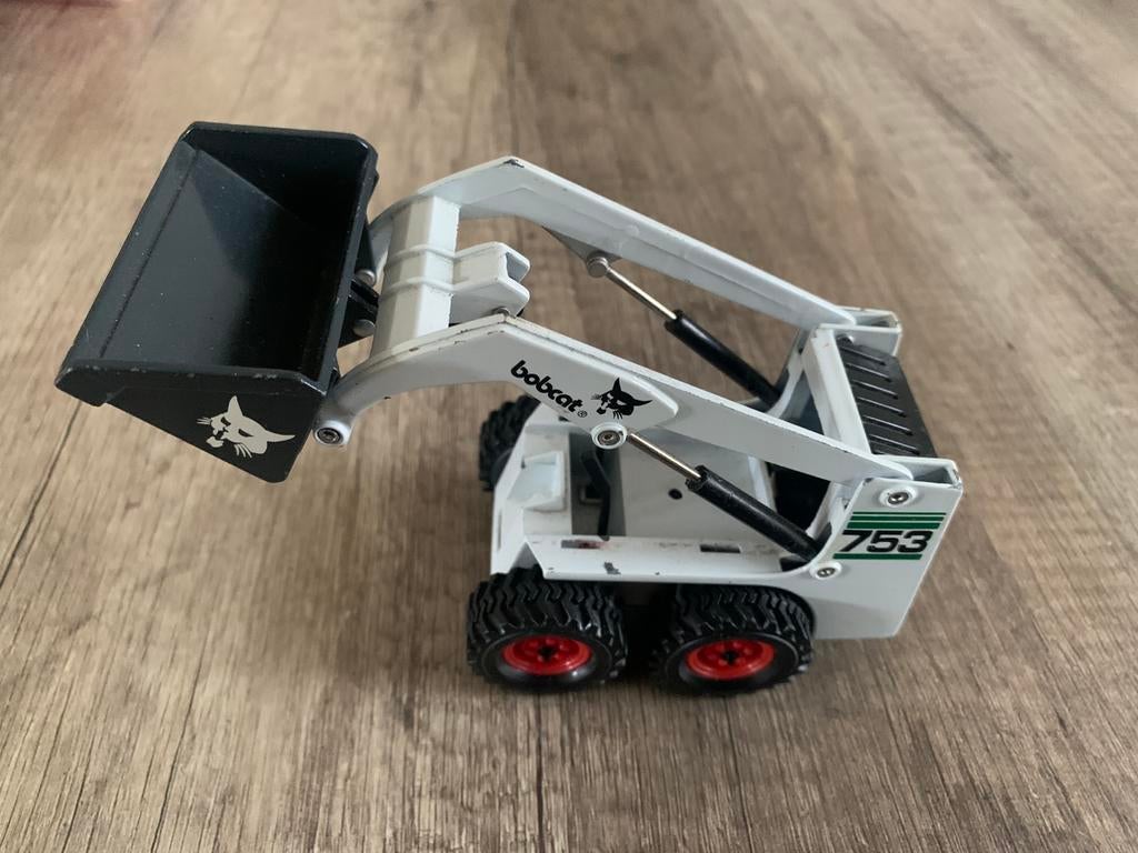 Bobcat 753 Loader, Hobby en Vrije tijd, Modelauto's | 1:24, Gebruikt, Overige typen, Overige merken, Ophalen of Verzenden