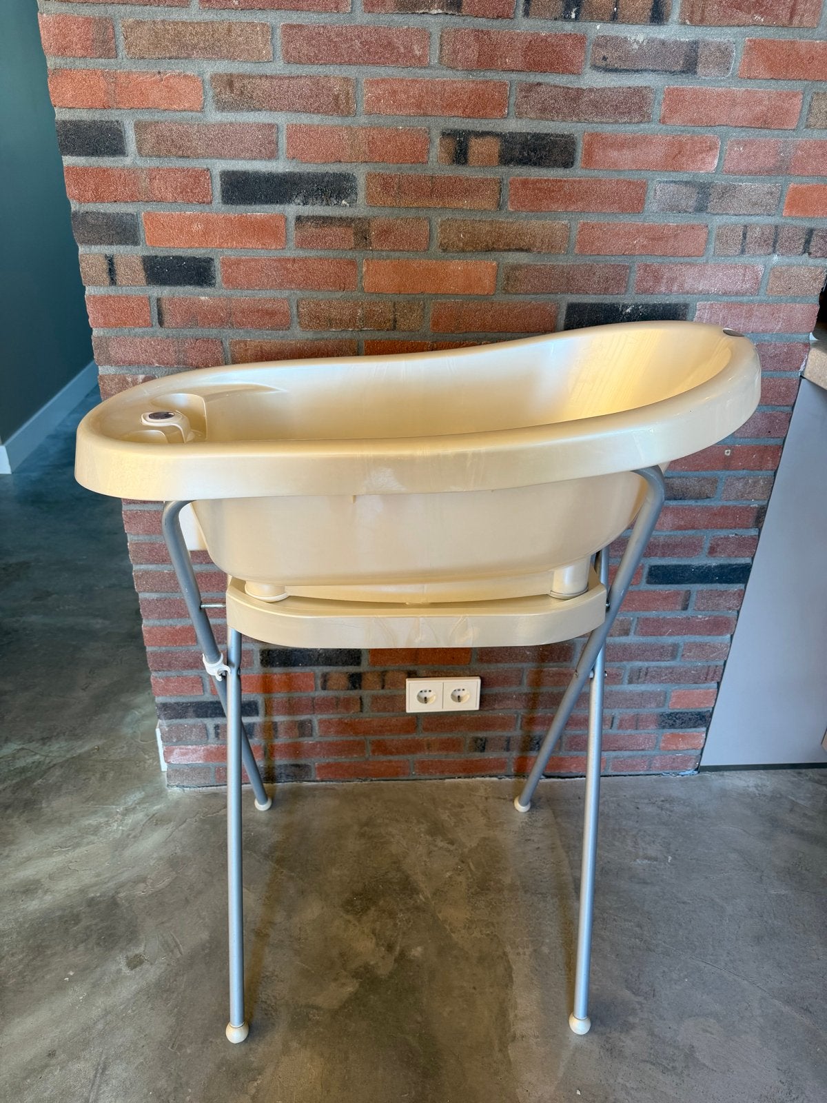 Bébé-jou babybadje met standaard en thermometer, Kinderen en Baby's, Badjes en Verzorging, Ophalen, Gebruikt, Badje, Bébé-jou