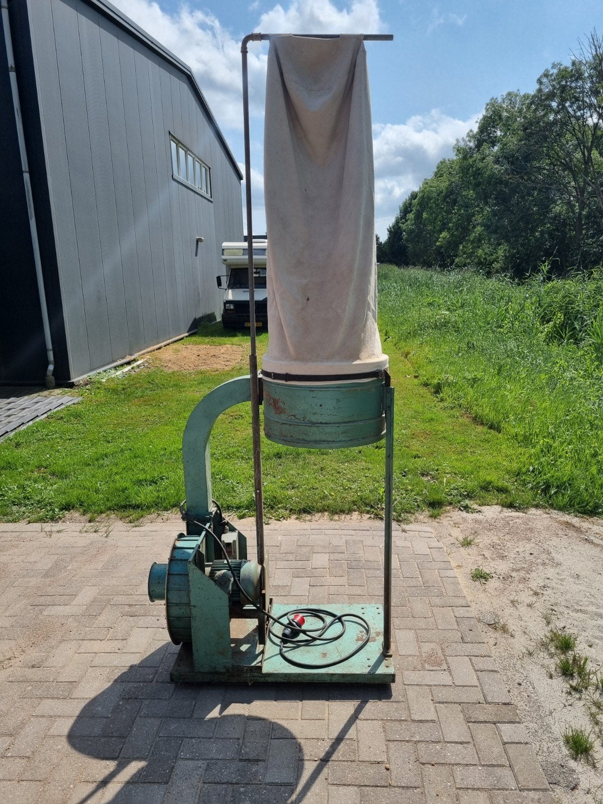Houtmot afzuiger, Ophalen, Gebruikt, Afzuiger